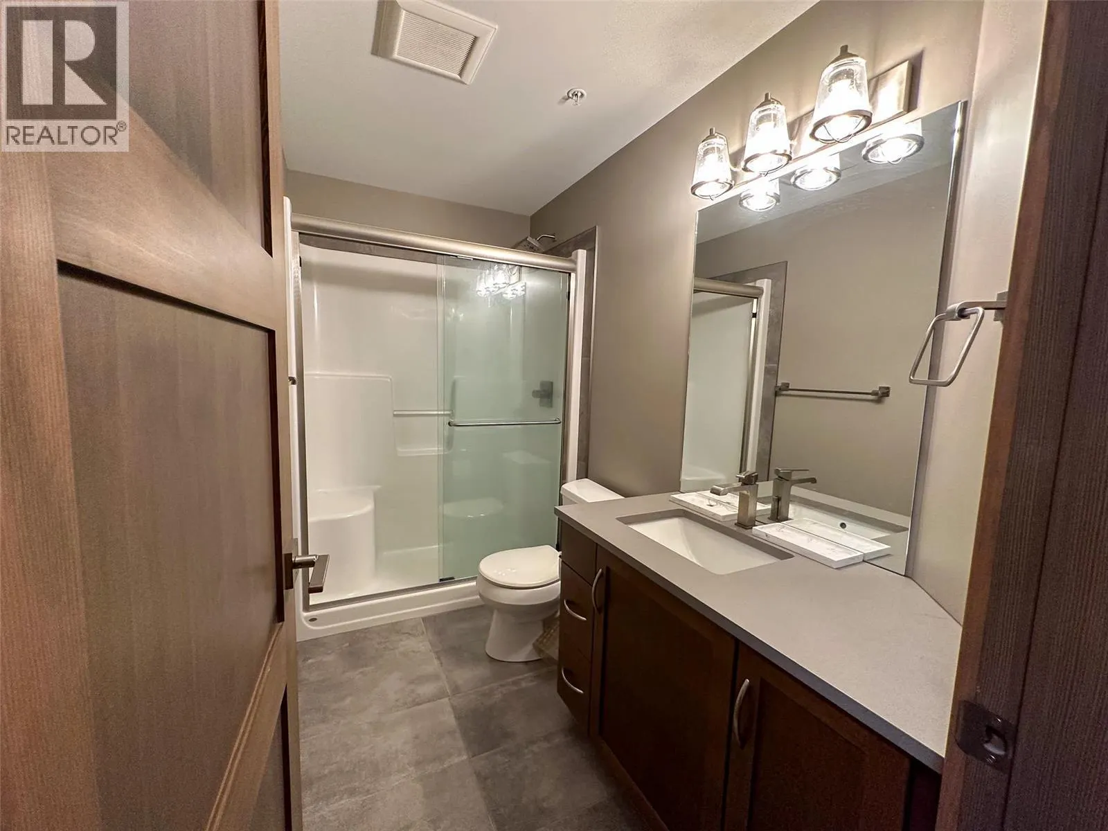 375 Raven Ridge Road Unit# 2208