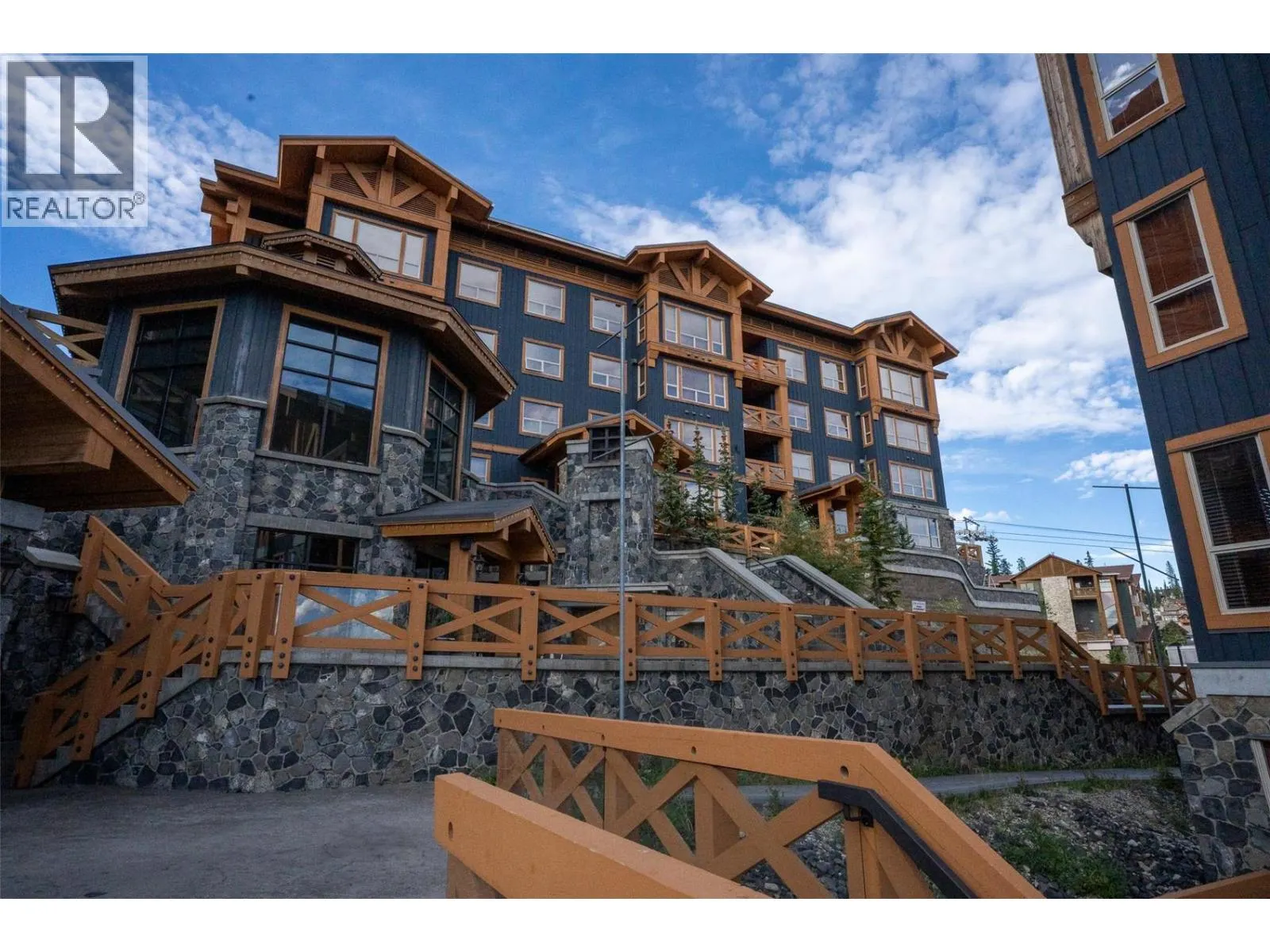 375 Raven Ridge Road Unit# 2208