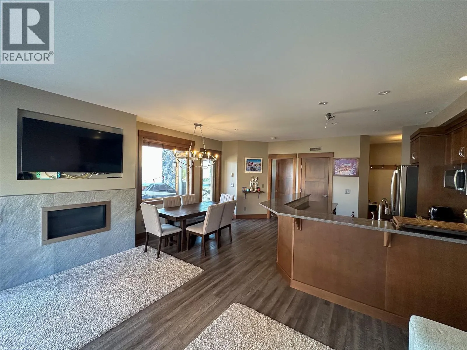 375 Raven Ridge Road Unit# 2208