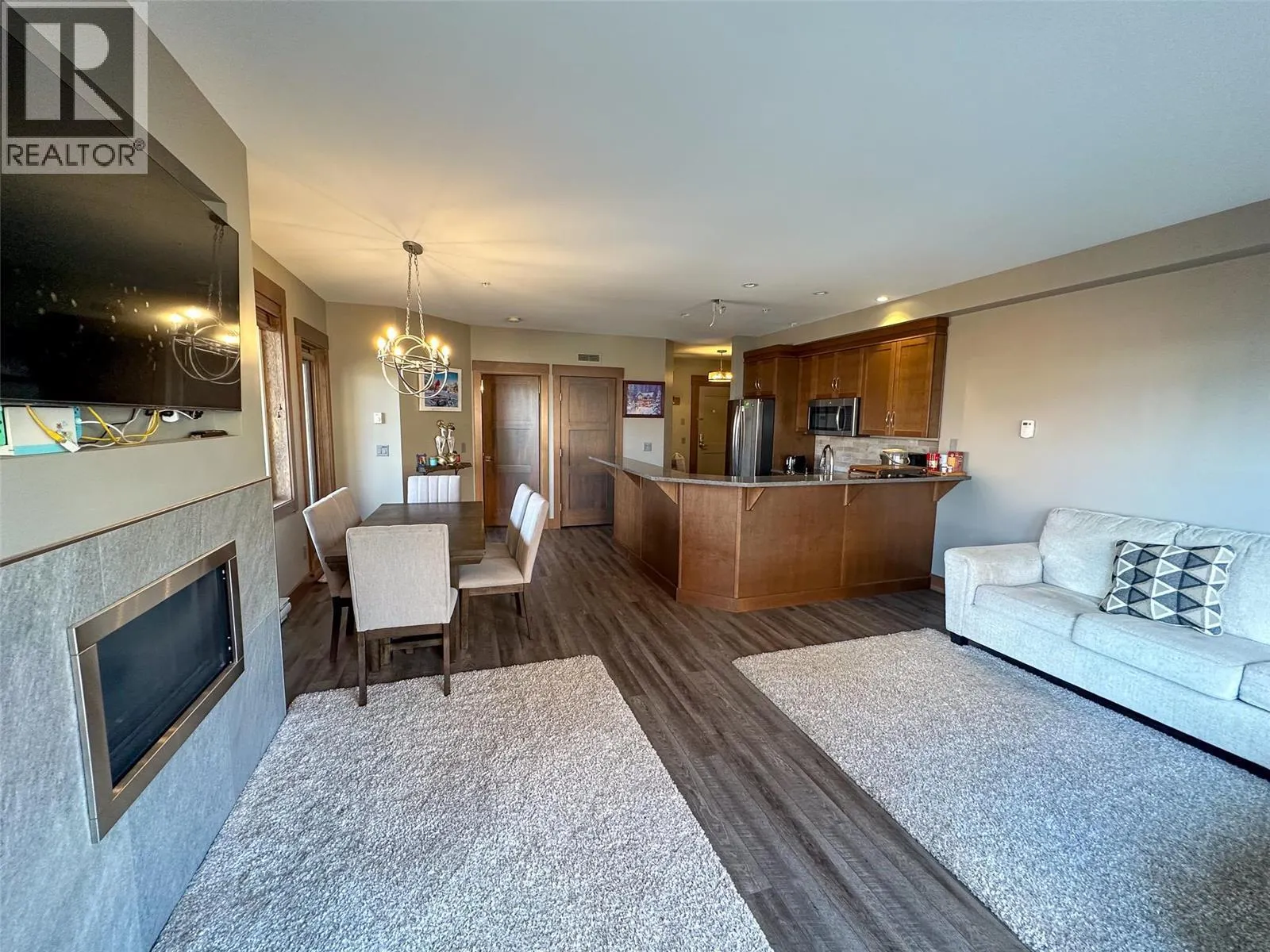 375 Raven Ridge Road Unit# 2208