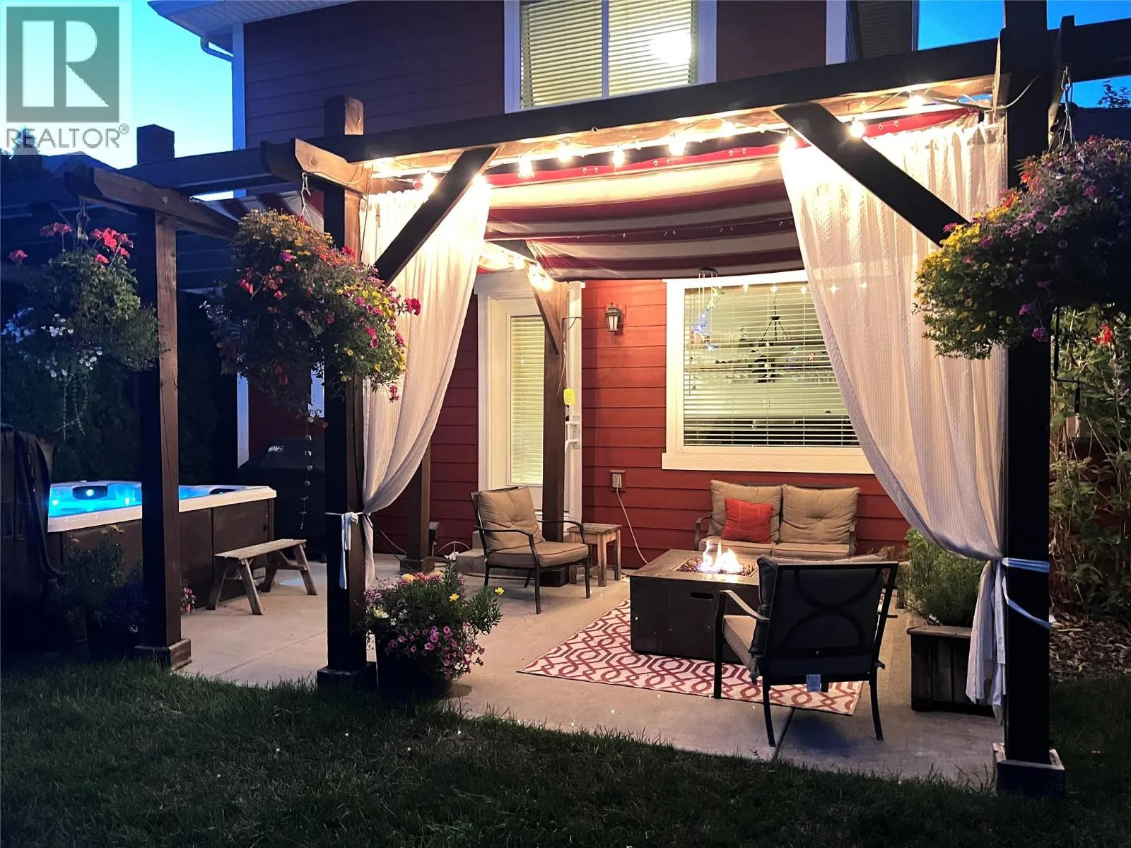 3187 Saddleback Place