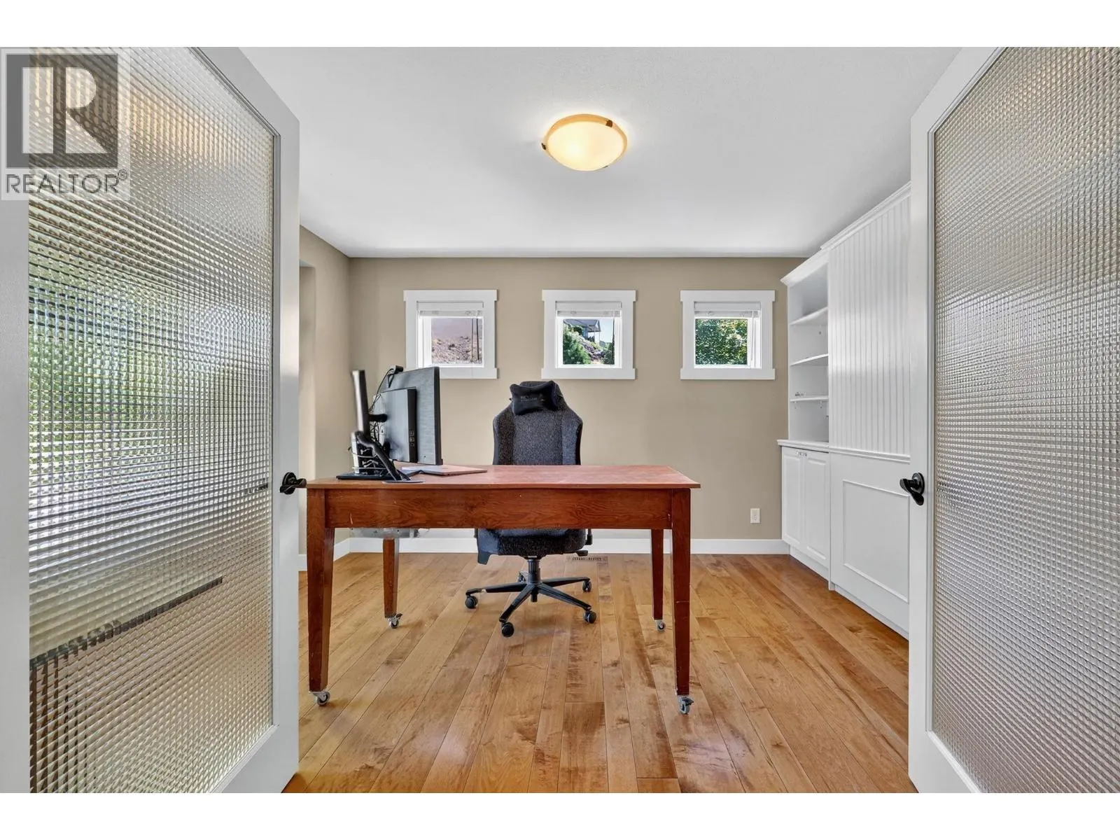 3187 Saddleback Place