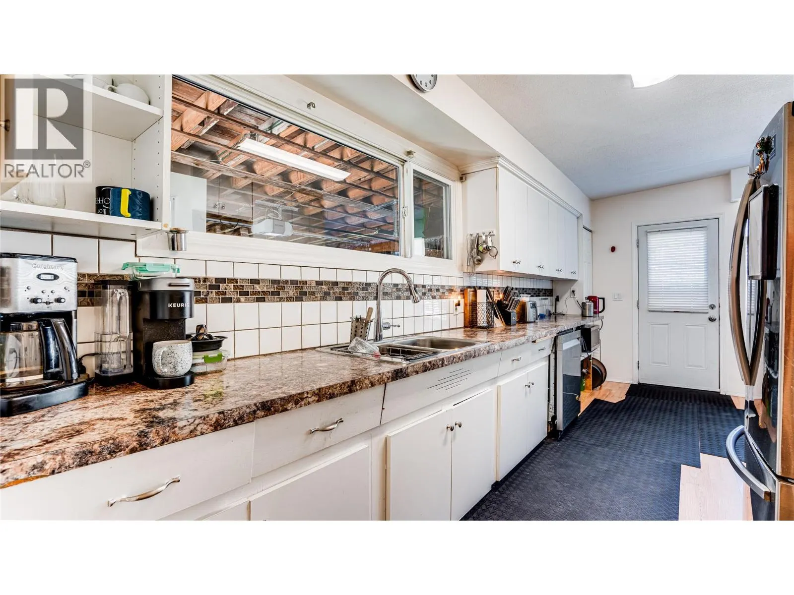 3803 Alexis Park Drive