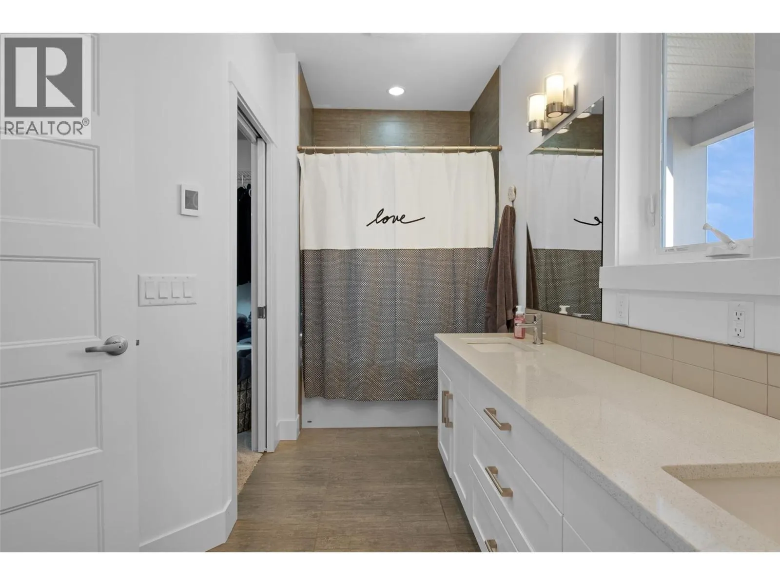 1664 Tower Ranch Drive