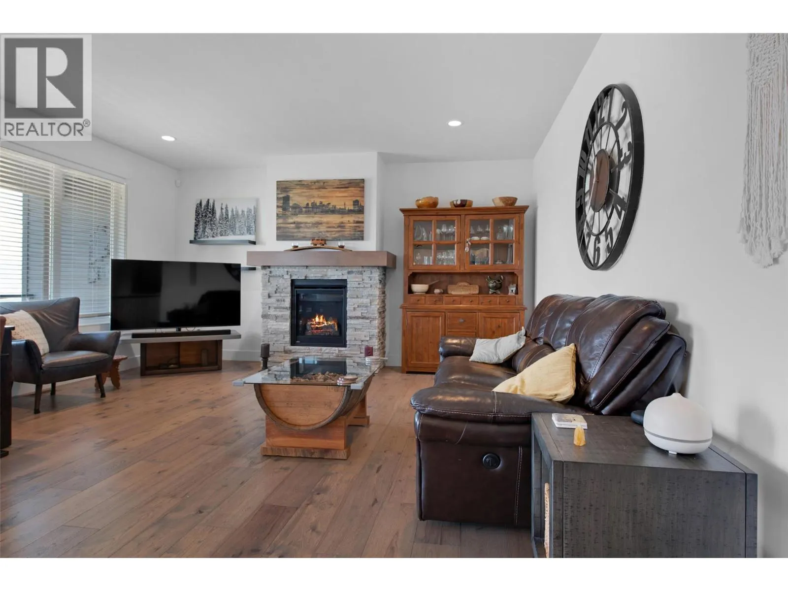 1664 Tower Ranch Drive