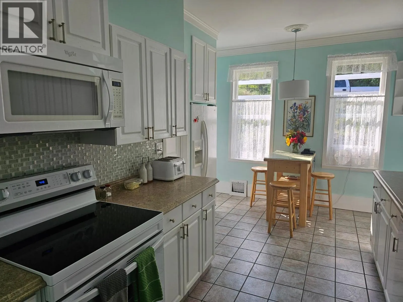 601 VALHALLA Road
