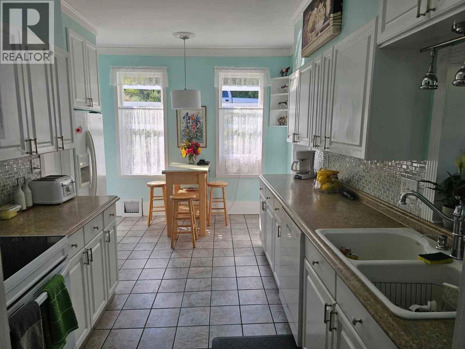 601 VALHALLA Road