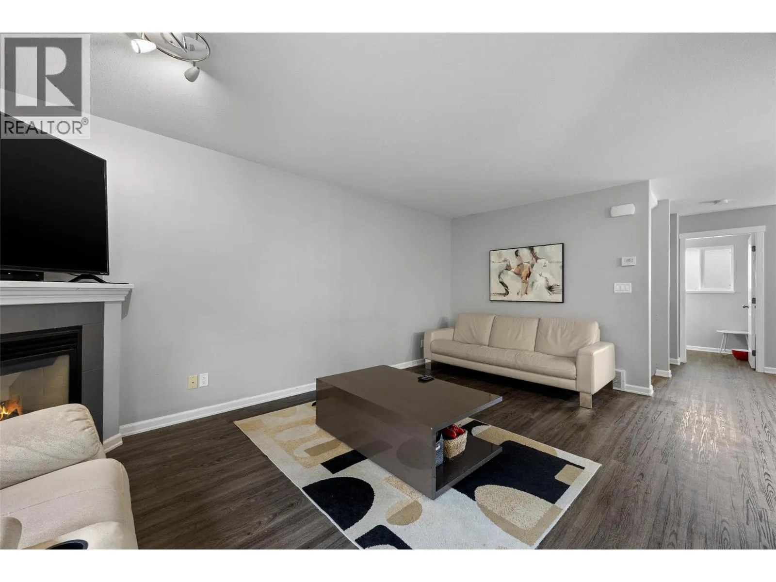 1900 HUGH ALLAN Drive Unit# 34