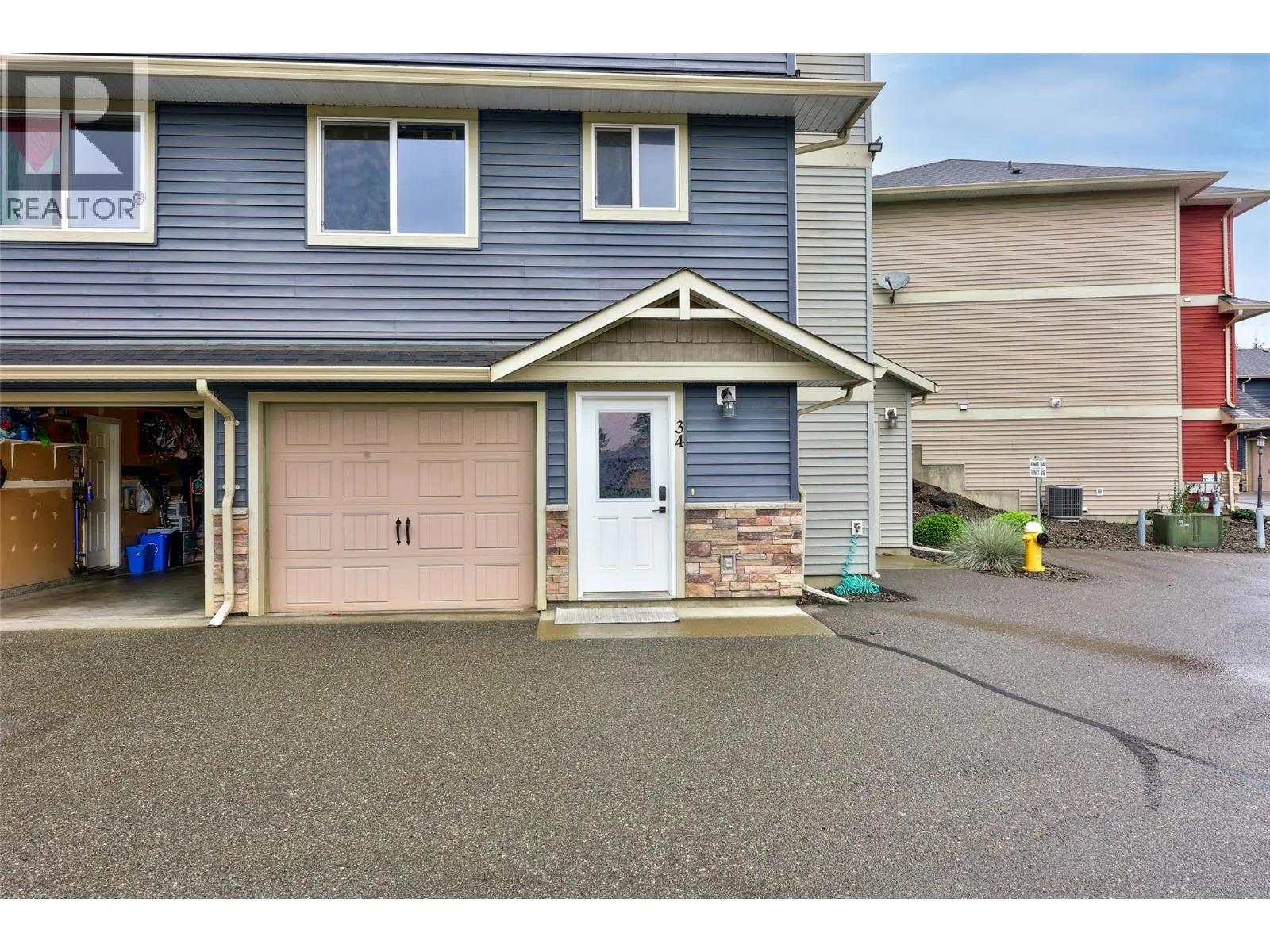 1900 HUGH ALLAN Drive Unit# 34