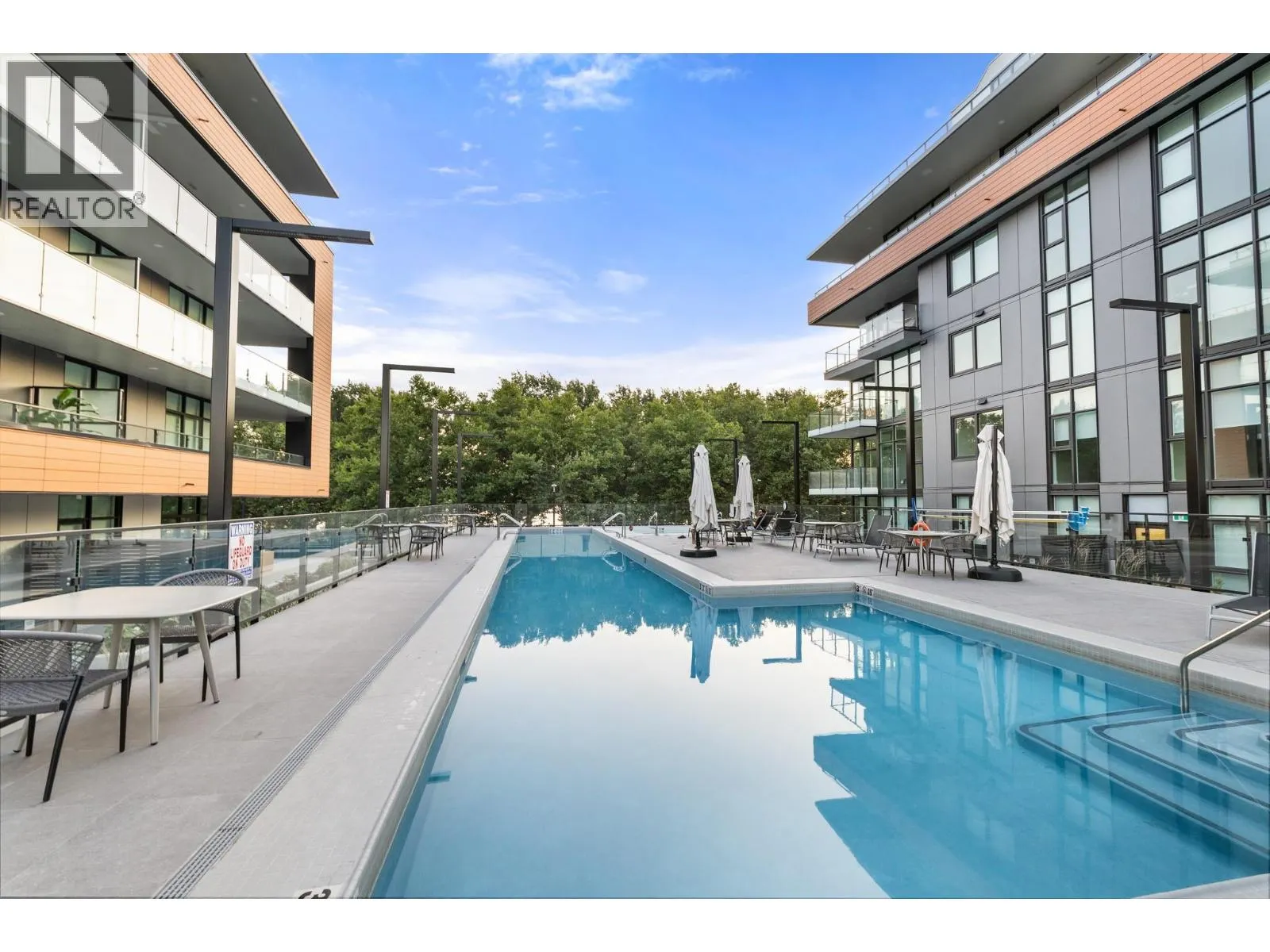 3389 Lakeshore Road Unit# N313