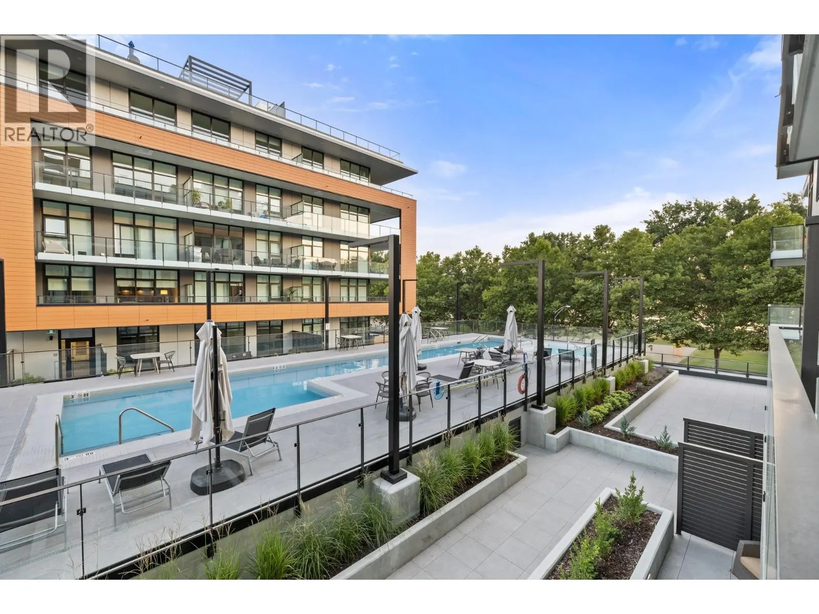 3389 Lakeshore Road Unit# N313