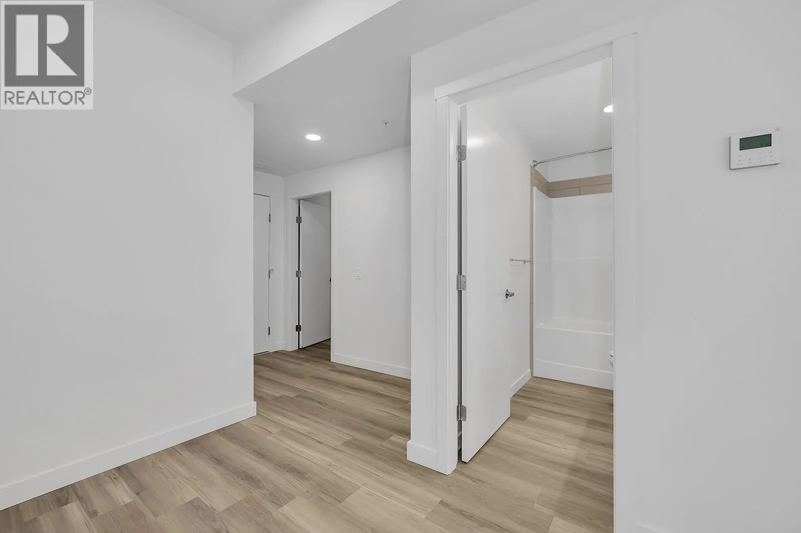 1057 Frost Road Unit# 218