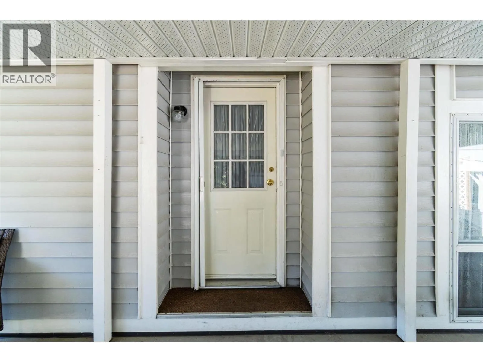 5161 63 Avenue NE Unit# 11