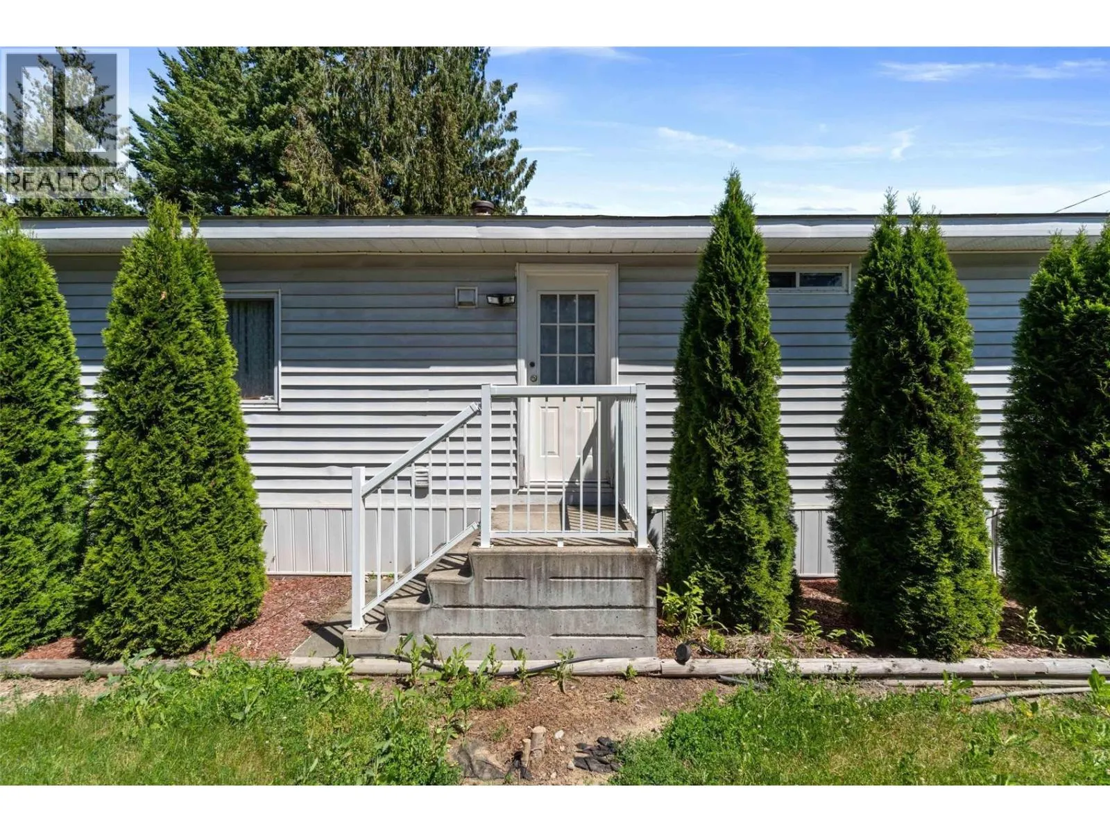 5161 63 Avenue NE Unit# 11