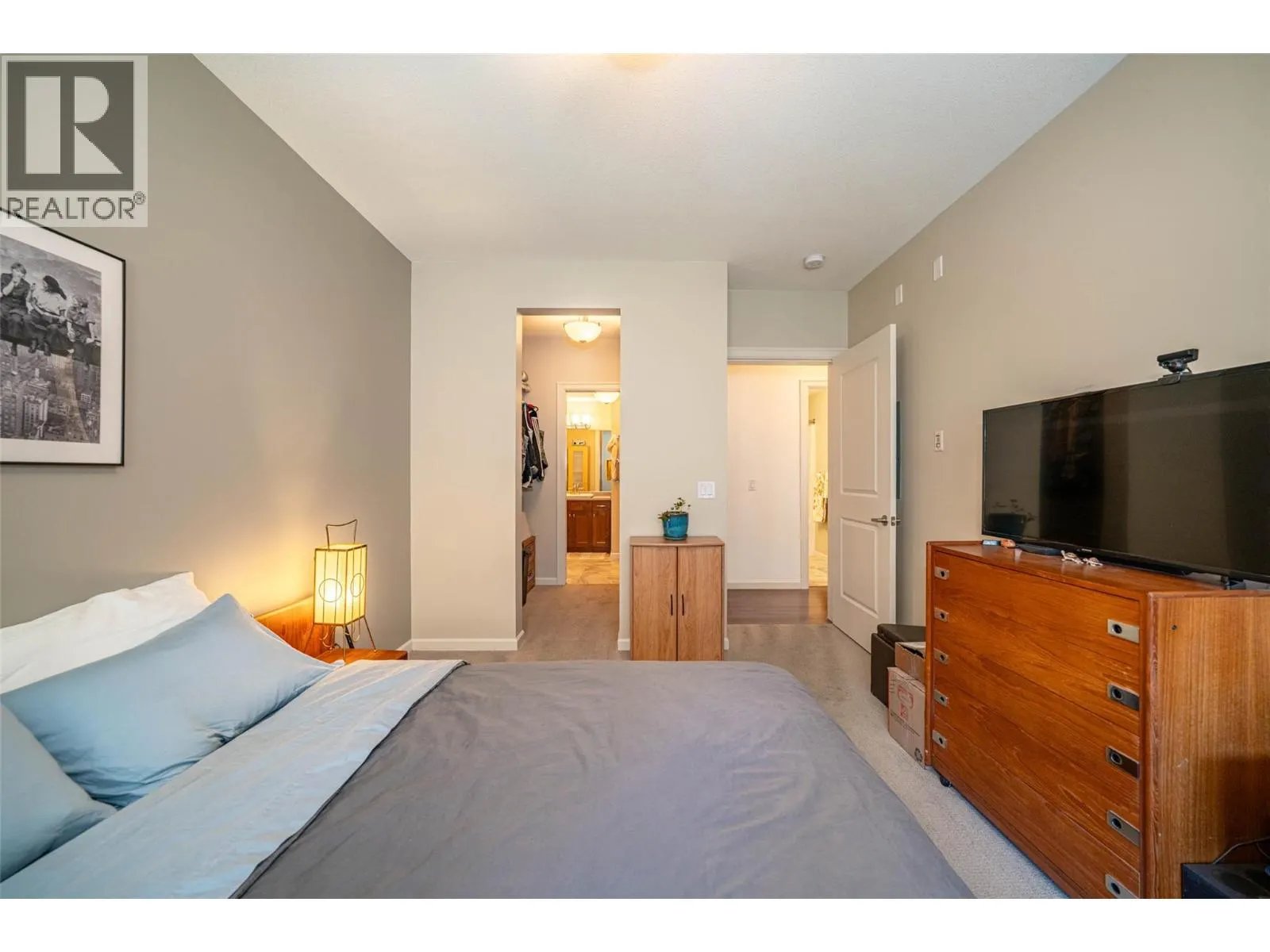3010 35 Street Unit# 205