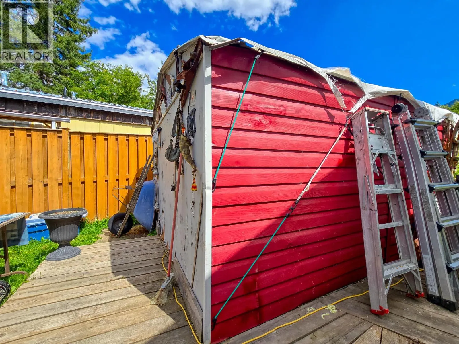 4789 Riverview Drive