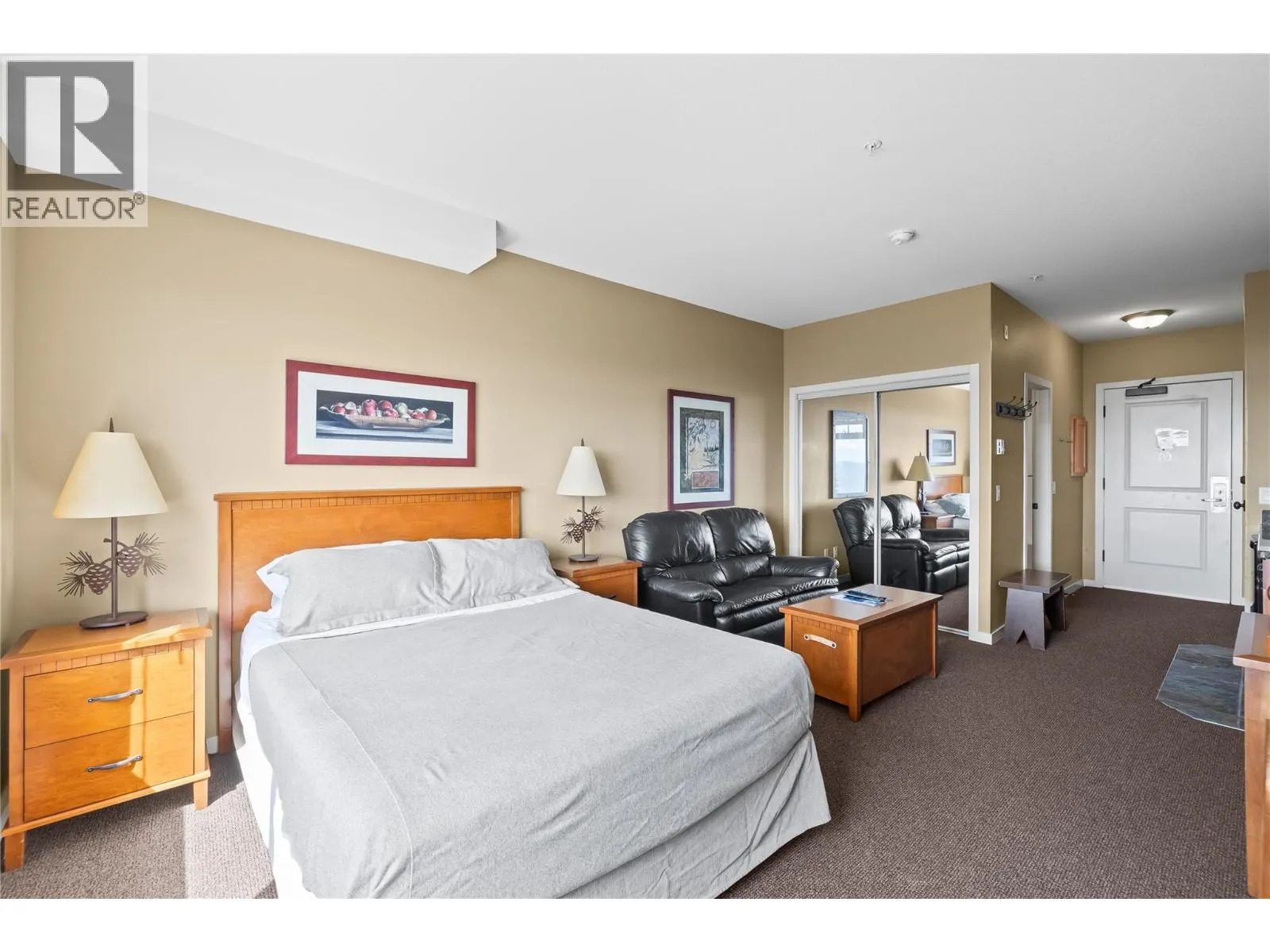 255 Feathertop Way Unit# 308/308A