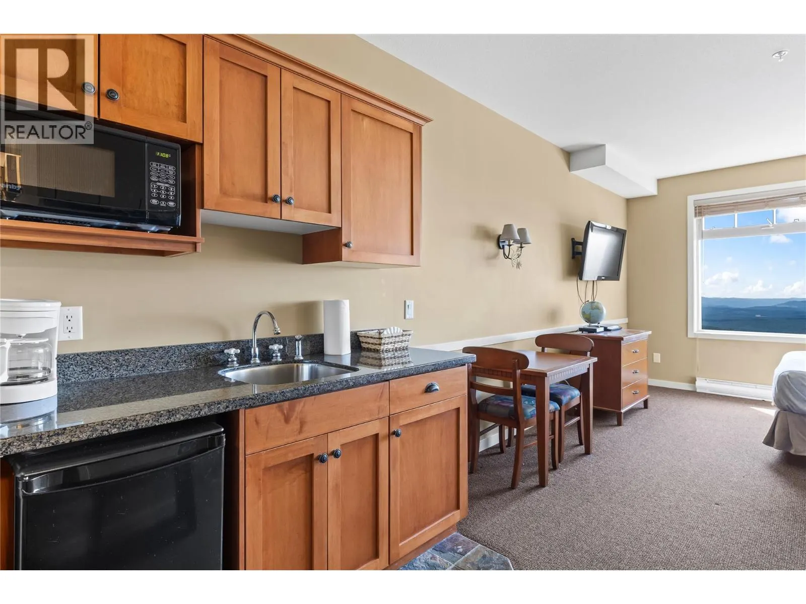 255 Feathertop Way Unit# 308/308A