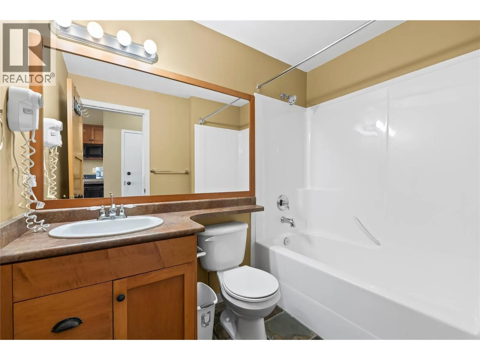 255 Feathertop Way Unit# 308/308A