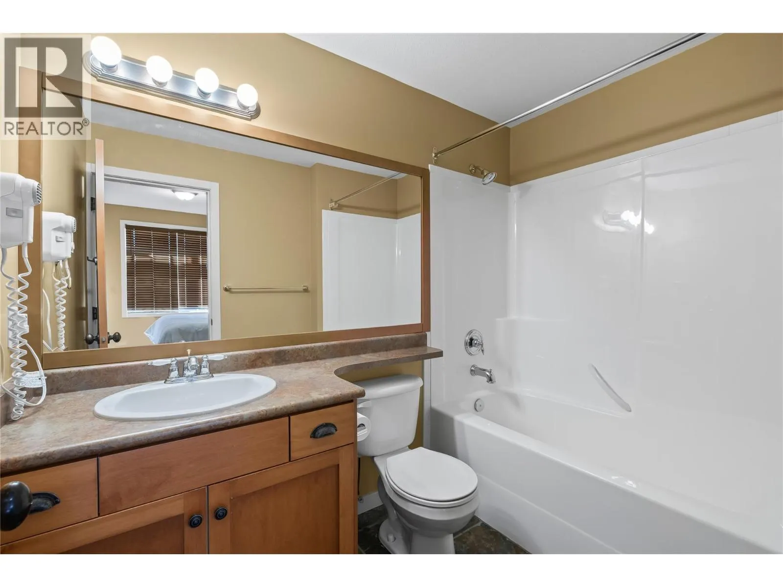 255 Feathertop Way Unit# 308/308A