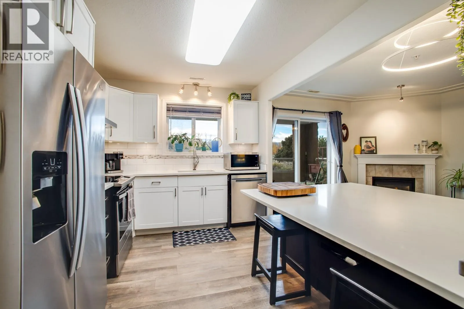 1966 Durnin Road Unit# 104