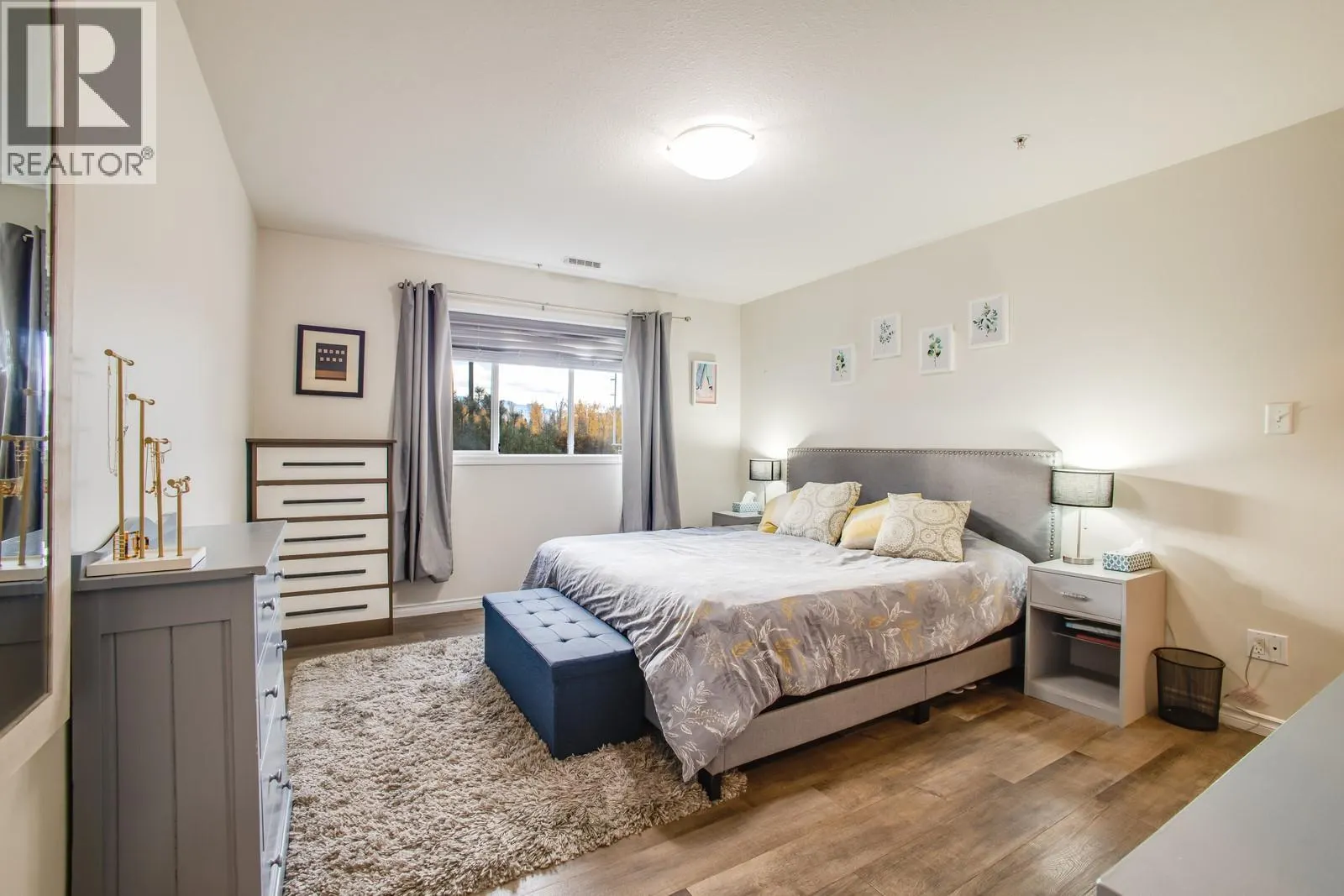 1966 Durnin Road Unit# 104
