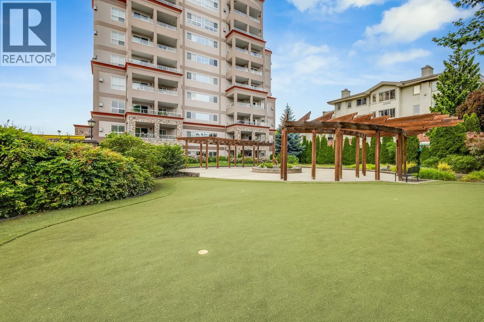 1966 Durnin Road Unit# 104