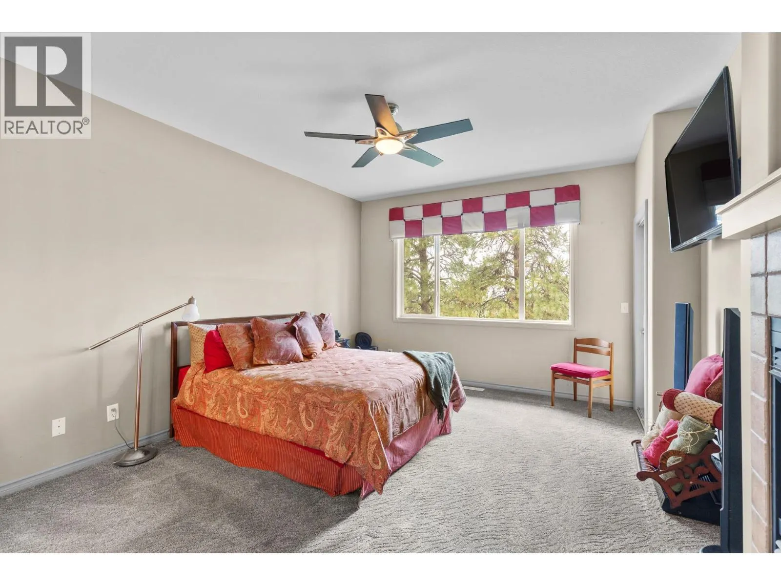 4520 GALLAGHER'S Lookout Unit# 2