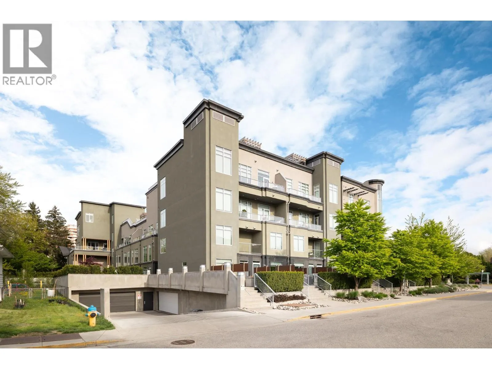 1495 Graham Street Unit# 304