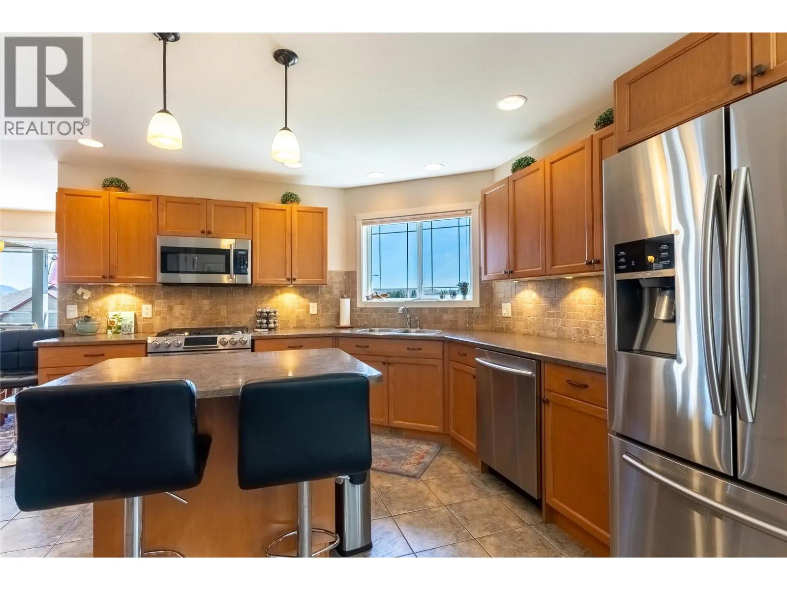 2595 TALBOT Drive