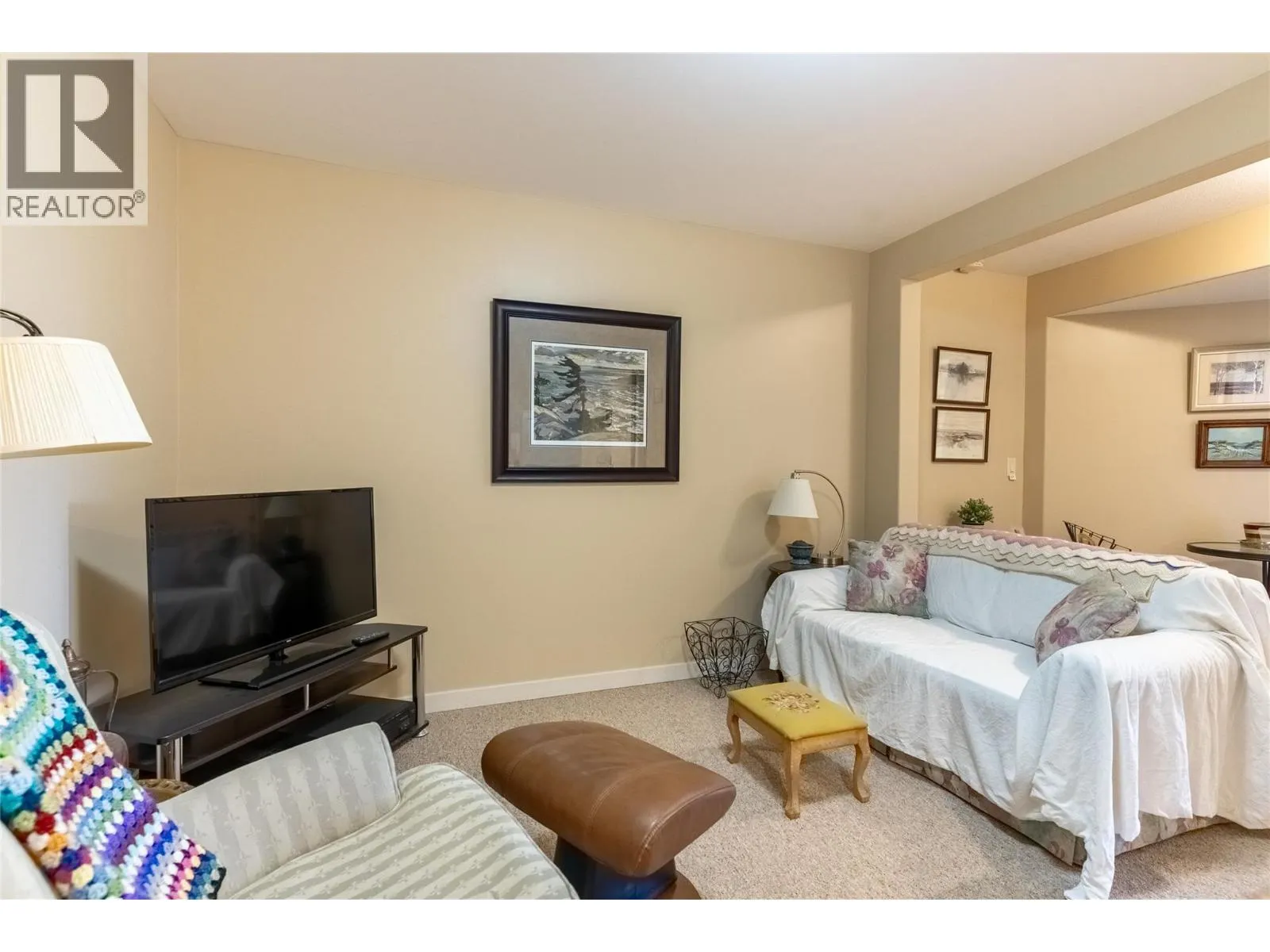 2595 TALBOT Drive