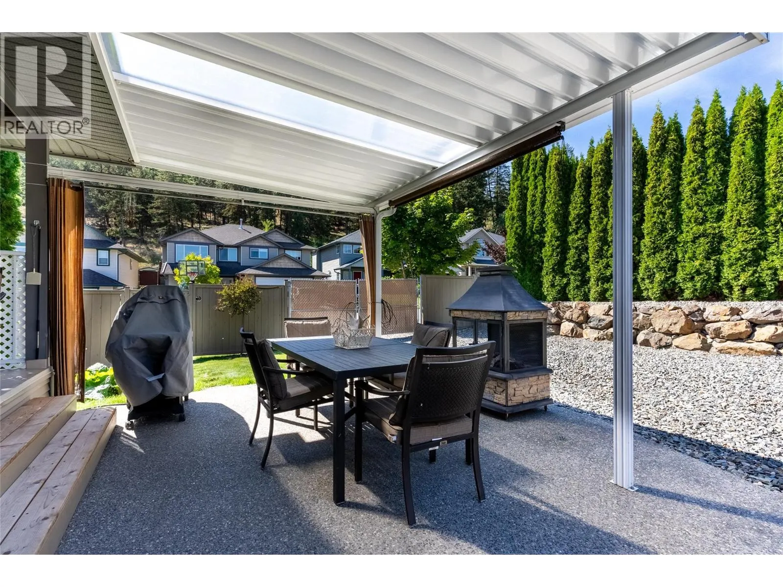 2595 TALBOT Drive