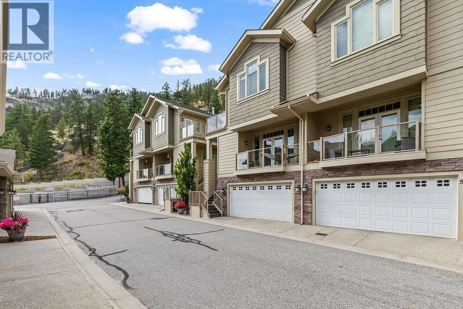 2283 Shannon Heights Court Unit# 6