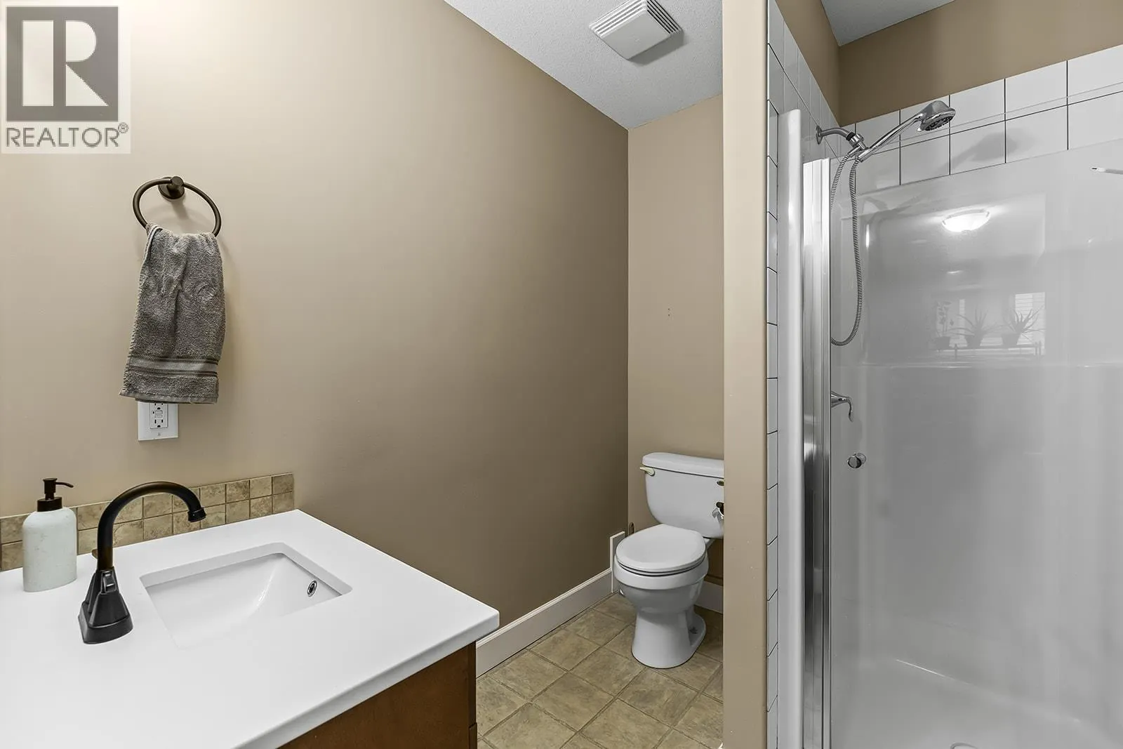 2283 Shannon Heights Court Unit# 6