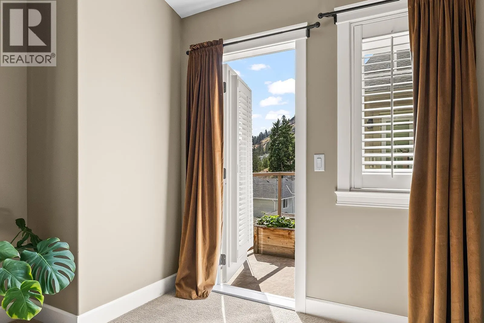 2283 Shannon Heights Court Unit# 6