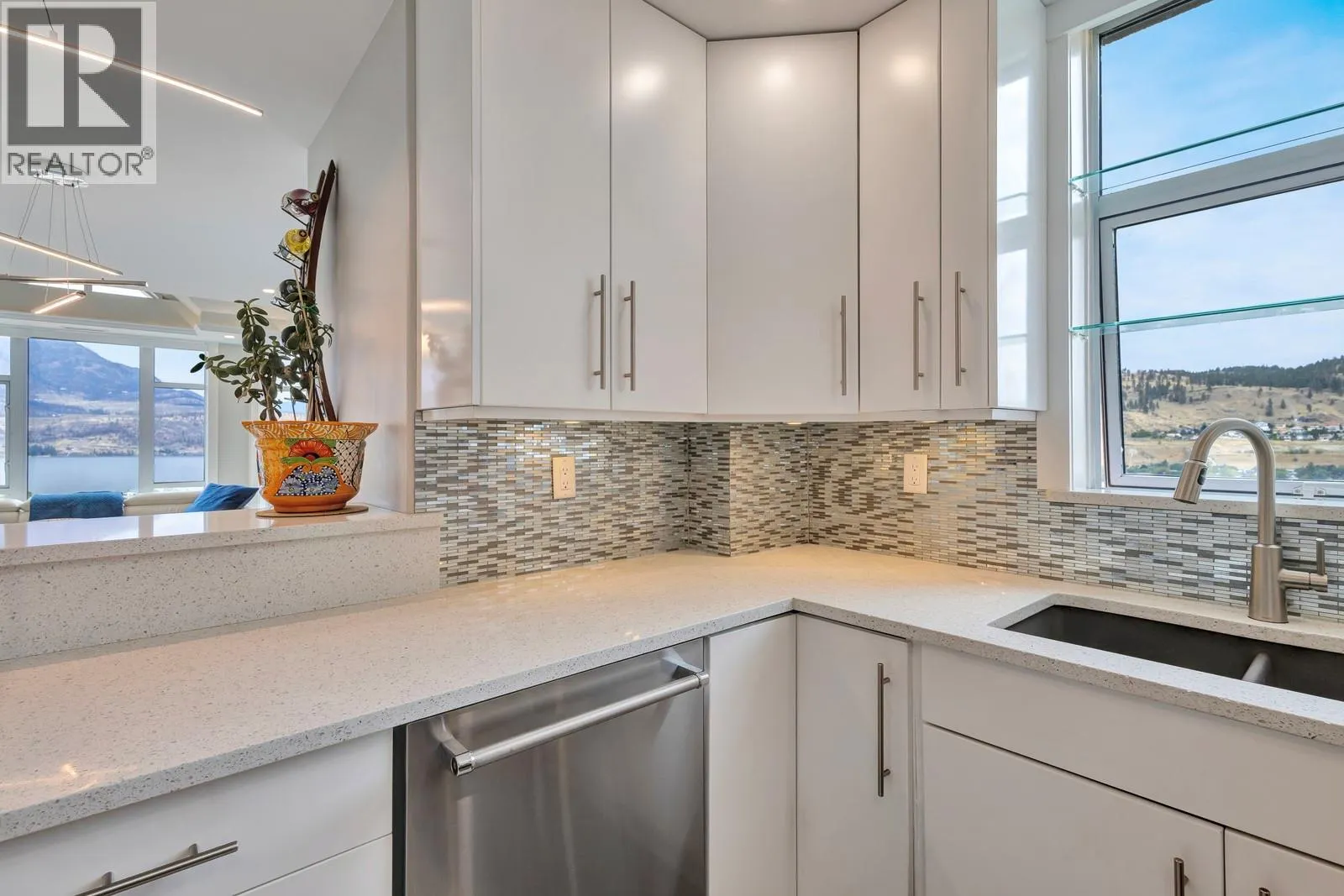 1128 Sunset Drive Unit# 1505