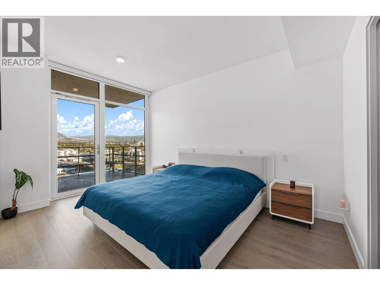 1151 Sunset Drive Unit# 1304