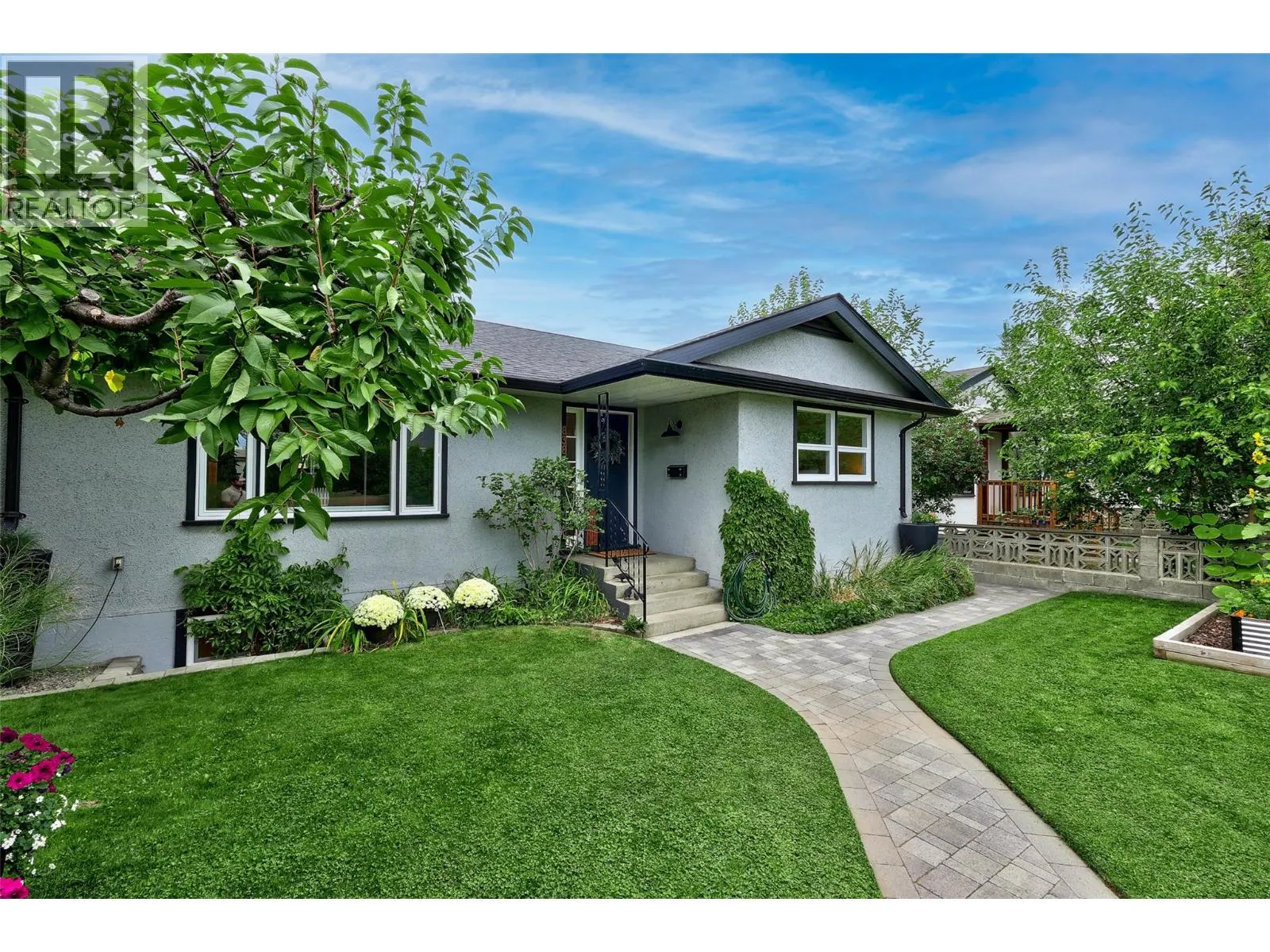 838 Nicola Street