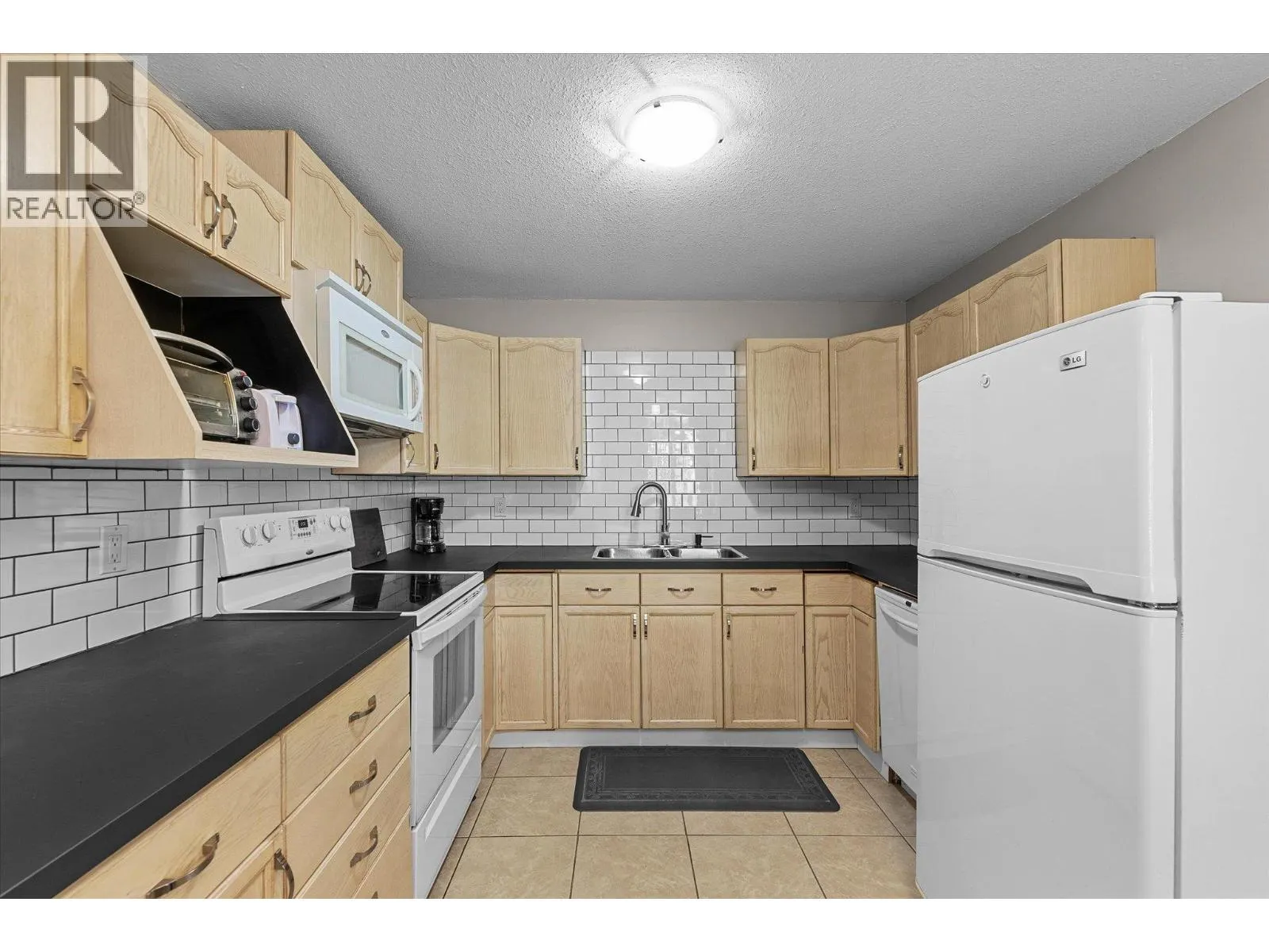 7841 Highway 97 N Unit# 109-4