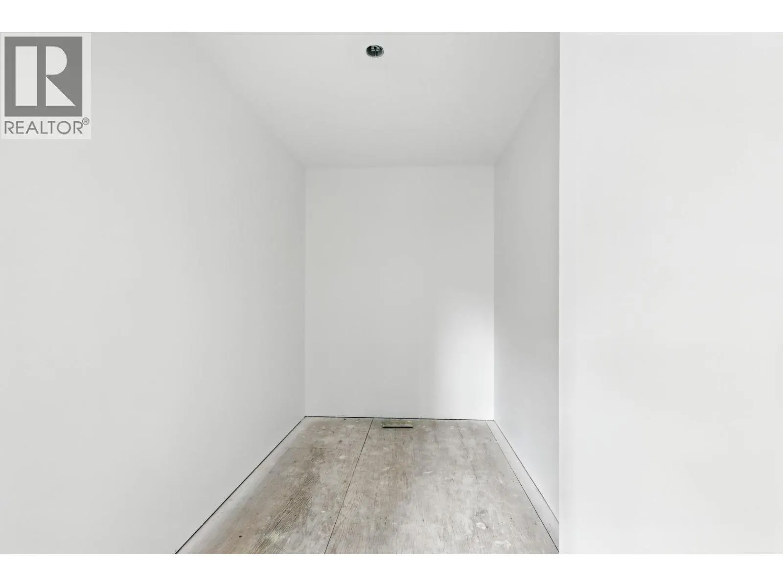 2208 Surrey Road