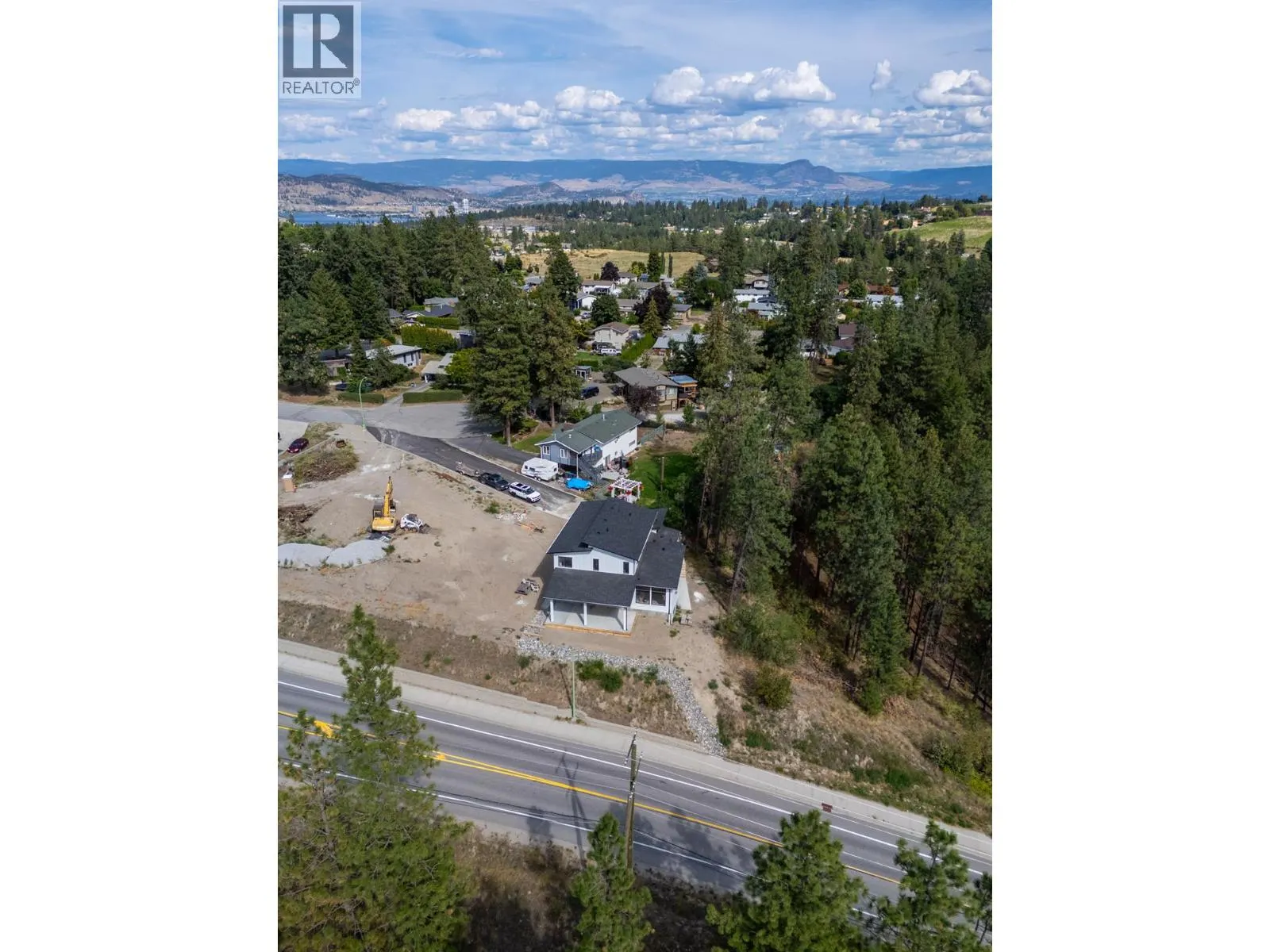 2208 Surrey Road
