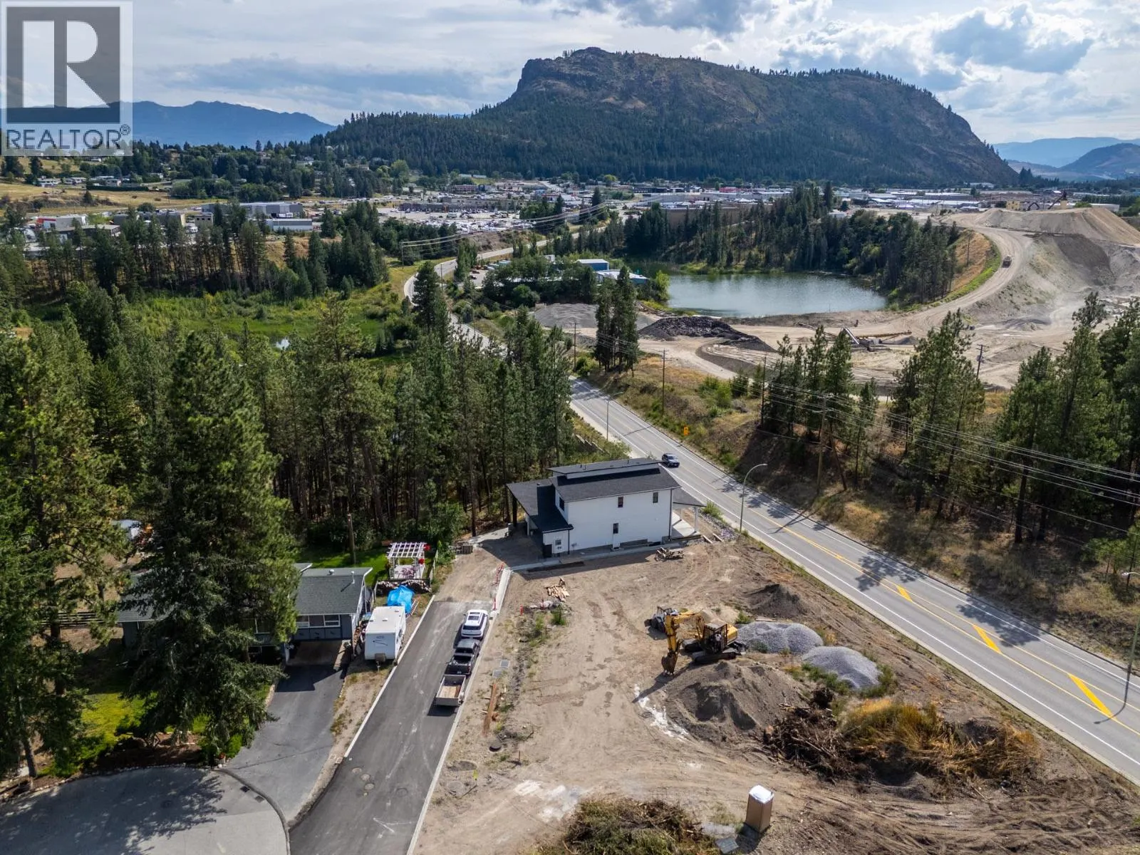 2208 Surrey Road