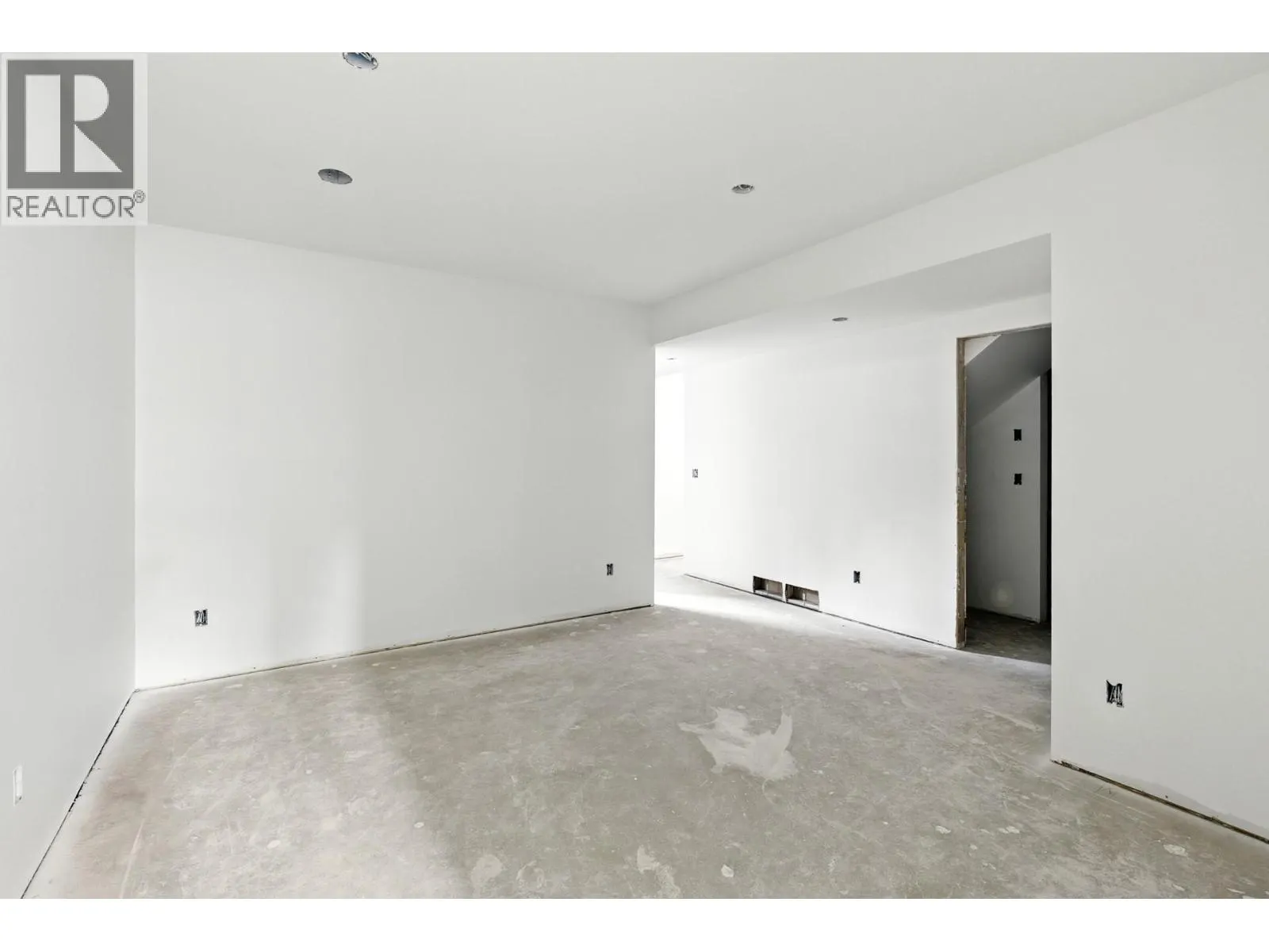 2208 Surrey Road