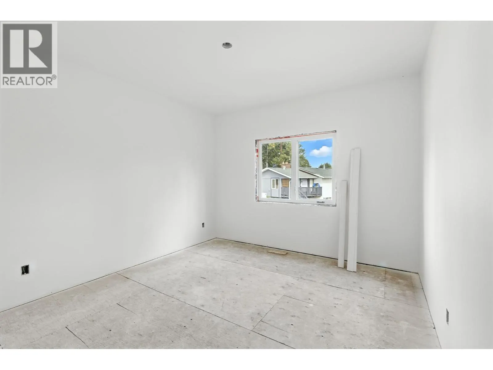 2208 Surrey Road
