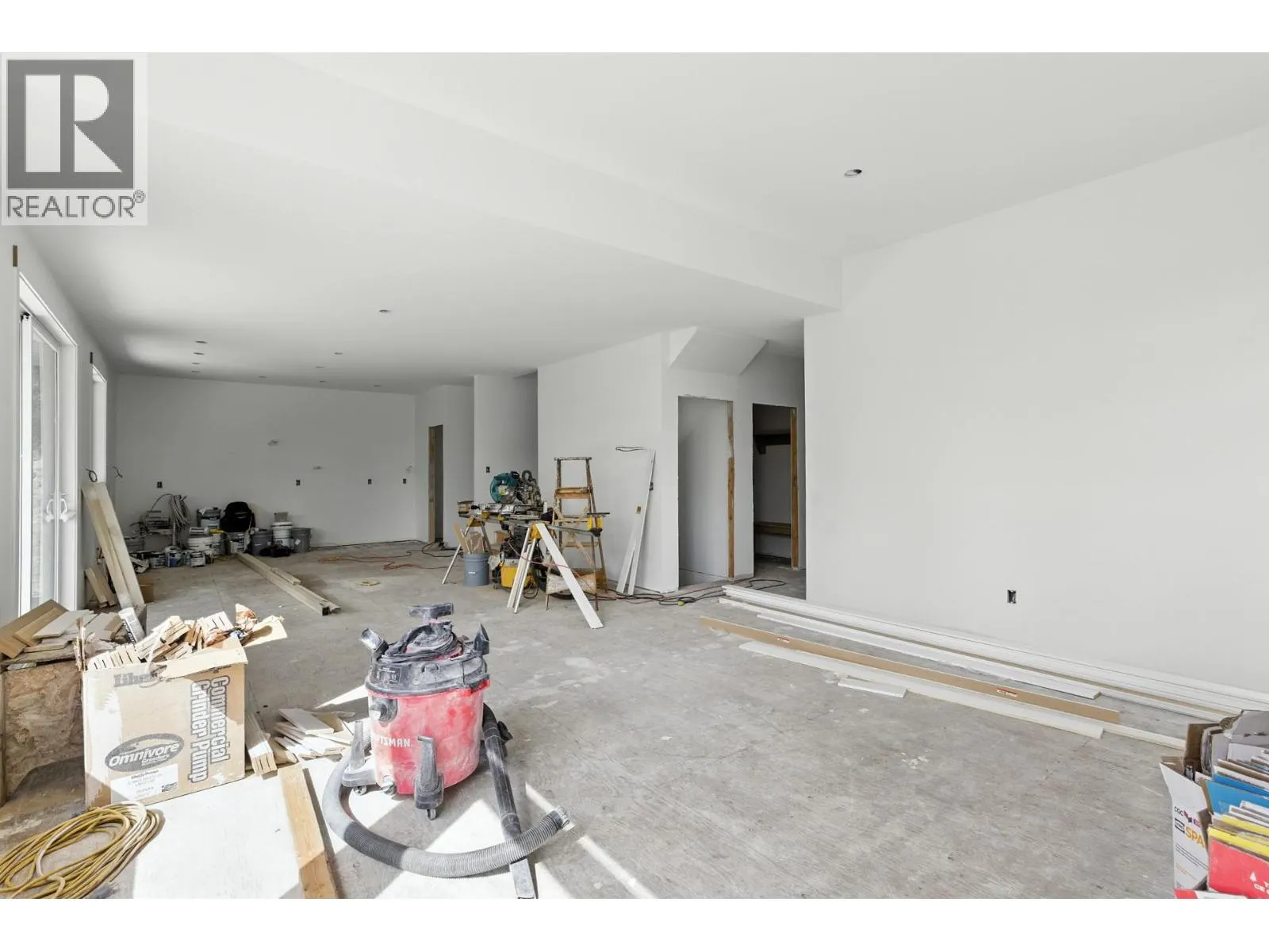 2208 Surrey Road