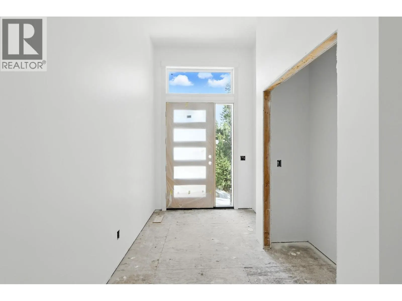 2208 Surrey Road