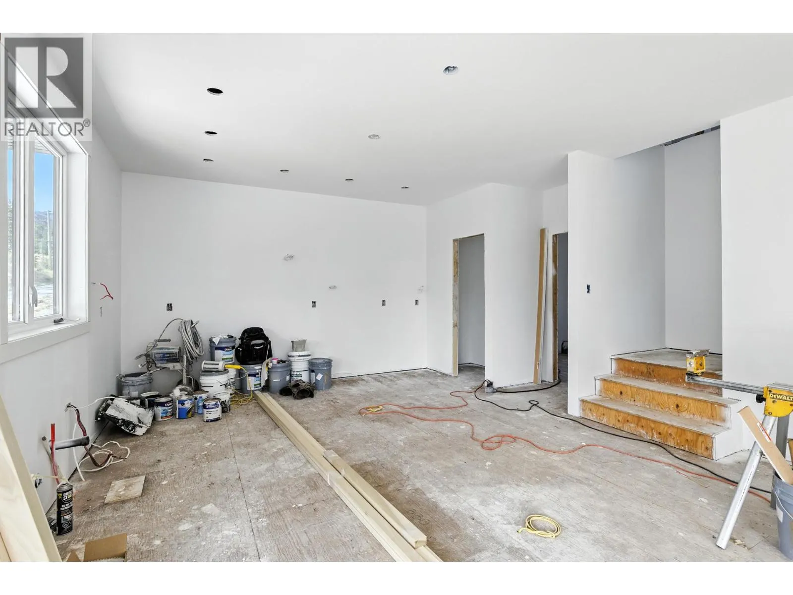 2208 Surrey Road