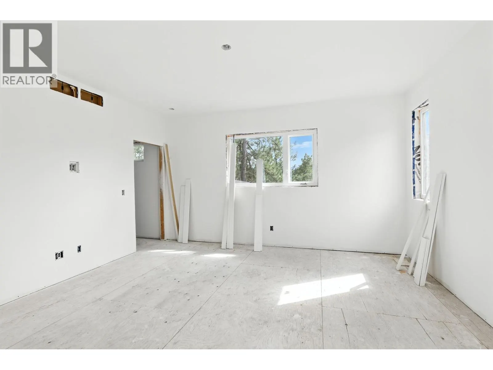 2208 Surrey Road