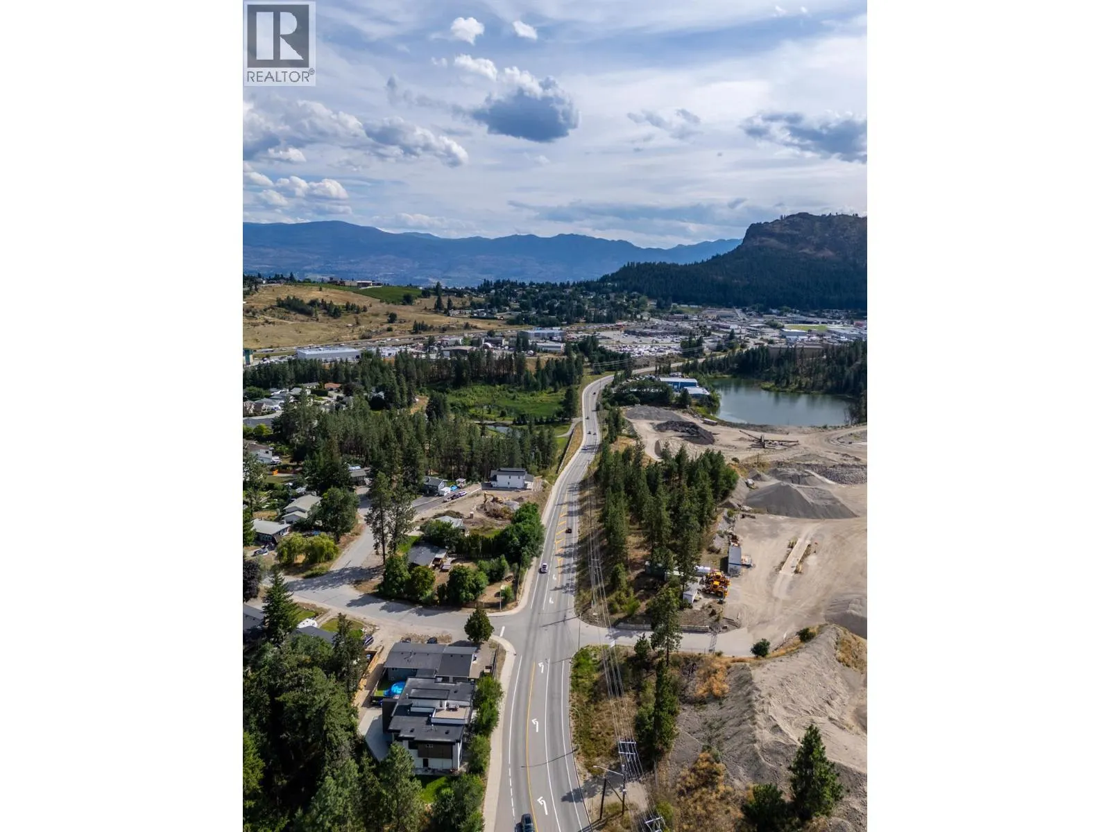 2208 Surrey Road