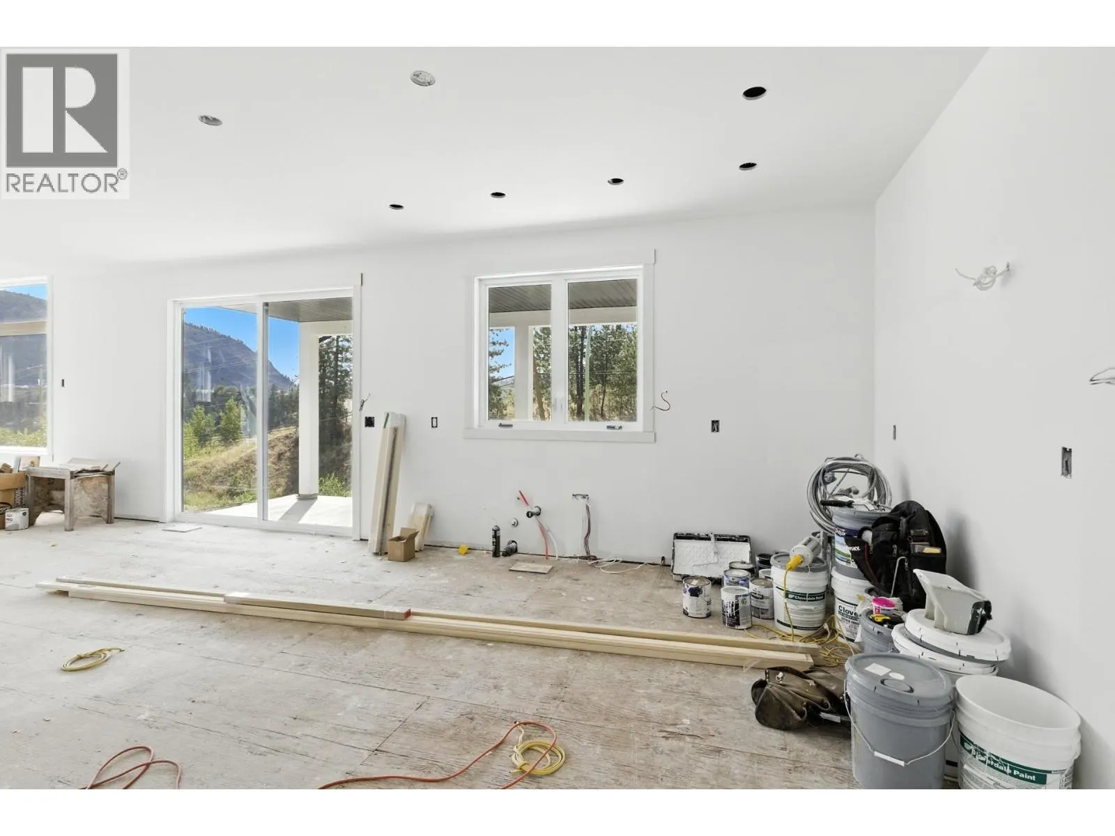 2208 Surrey Road